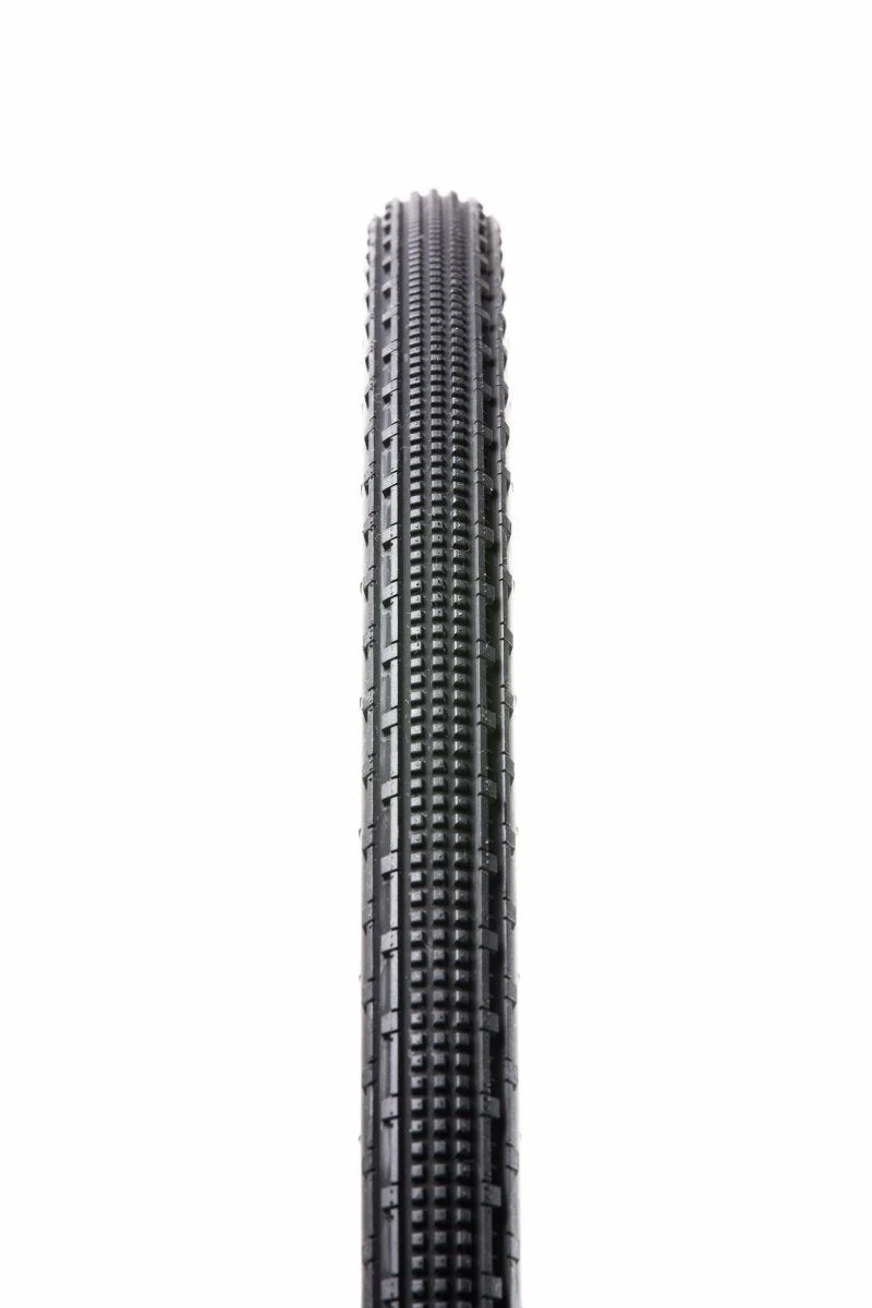 Panaracer Gravelking SK Knobby Folding Gravel Tire - Image 3